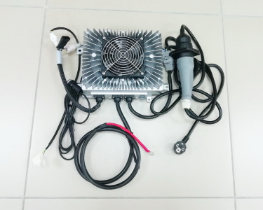 Зарядное устройство (96В, 32А, CAN 2.0) Smart LFC2-9632A